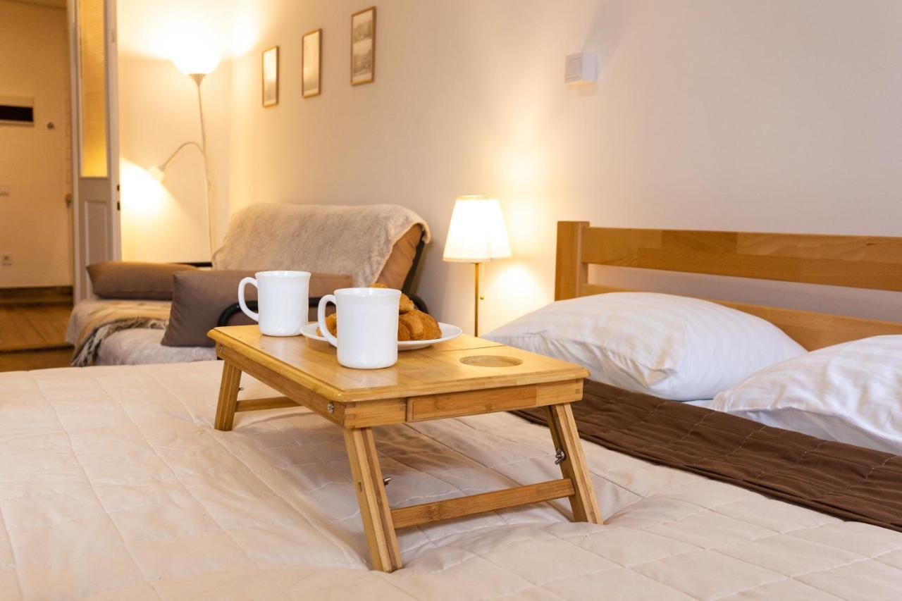 Peaceful On Rynok Square Apartment